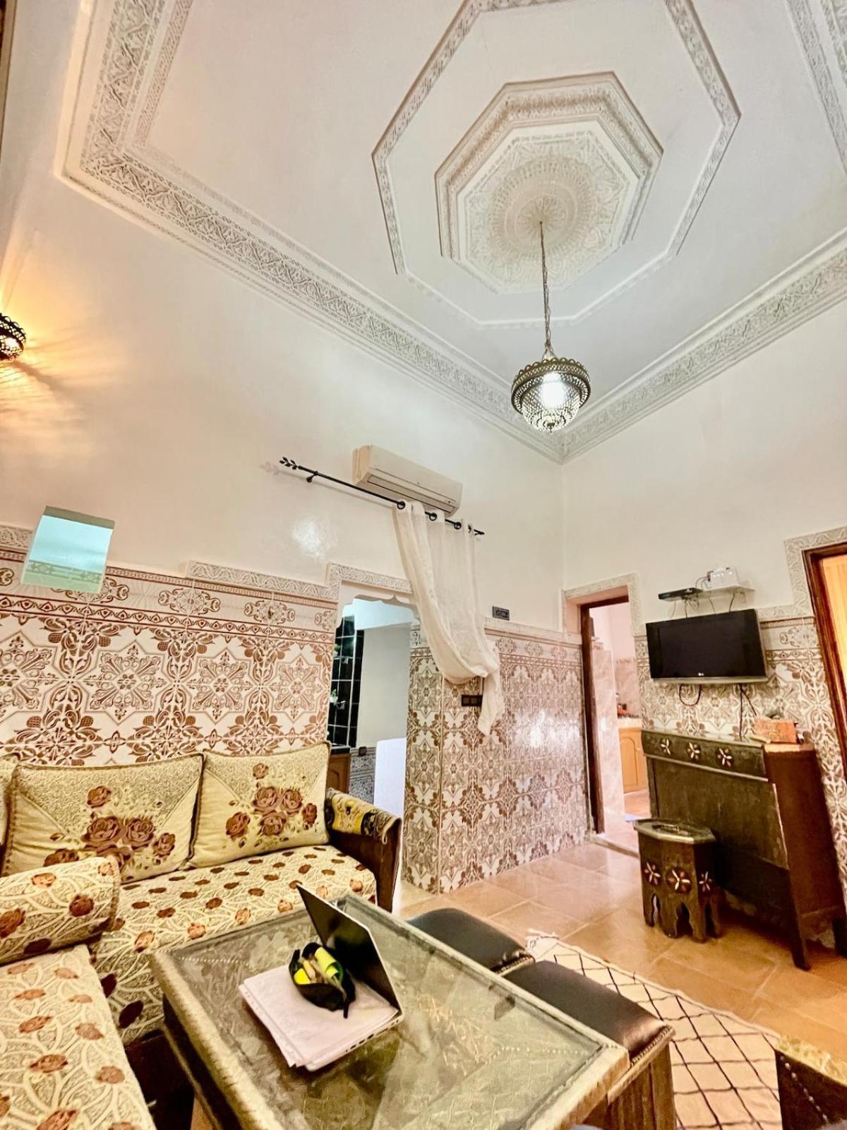Sherifa House มาร์ราเกช ภายนอก รูปภาพ