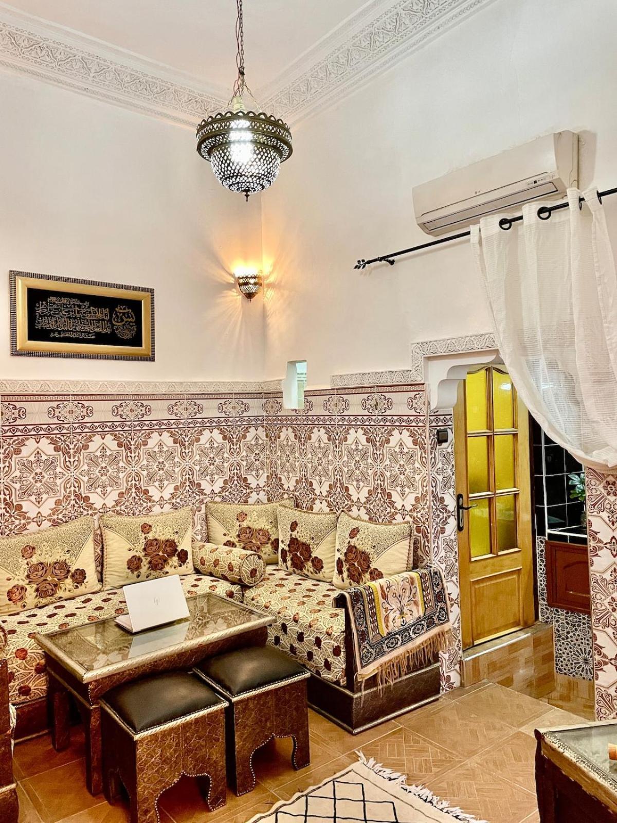 Sherifa House มาร์ราเกช ภายนอก รูปภาพ